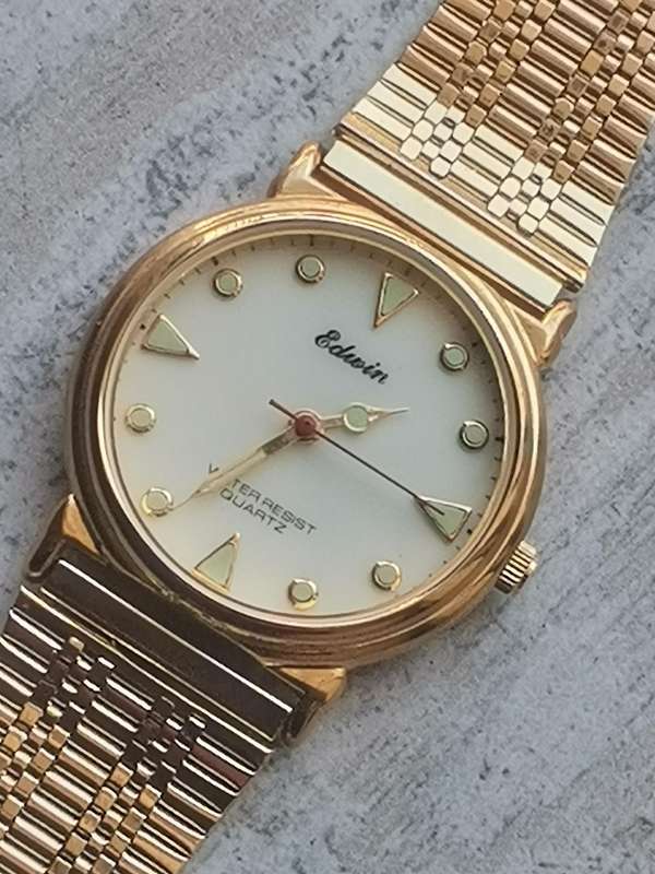 MENS GOLD EDWIN WATCH IN EXCELLENT WORKING CONDITION