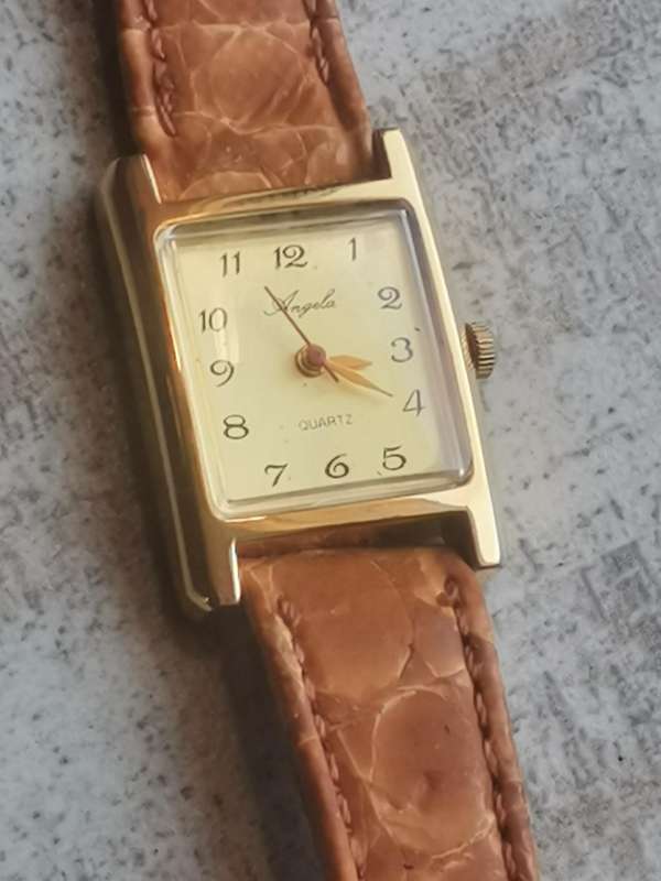 LADIES ANGELA WATCH IN EXCELLENT WORKING CONDITION