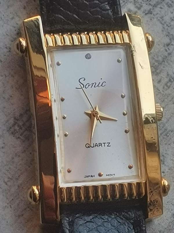 STUNNING LADIES SONIC WATCH IN EXCELLENT WORKING CONDITION
