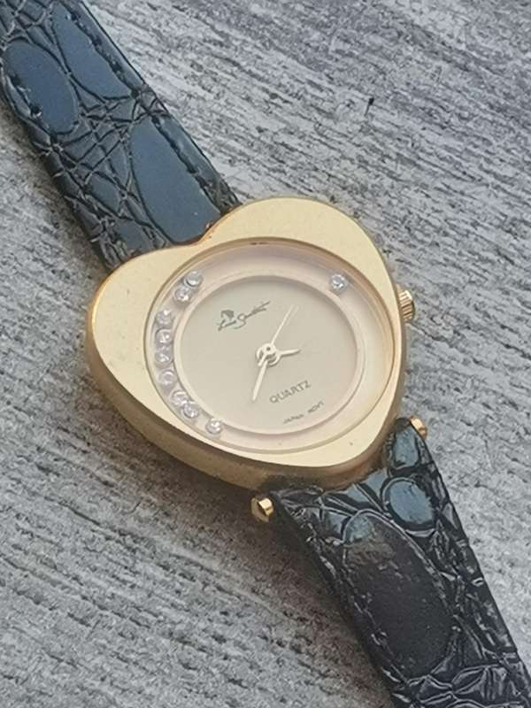 LADIES ELEGANT GOLD LUIS SANTINI HEART SHAPED WATCH IN EXCELLENT WORKING CONDITION