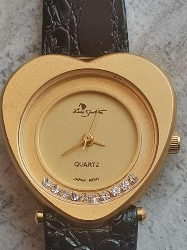 LADIES ELEGANT GOLD LUIS SANTINI HEART SHAPED WATCH IN EXCELLENT WORKING CONDITION