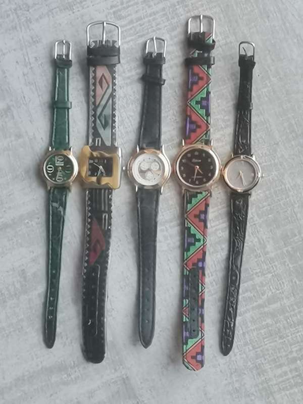 LADIES WATCH COLLECTION ALL IN EXCELLENT WORKING CONDITION - BIDDING FOR ALL 5 WATCHES
