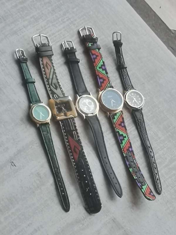 LADIES WATCH COLLECTION ALL IN EXCELLENT WORKING CONDITION - BIDDING FOR ALL 5 WATCHES