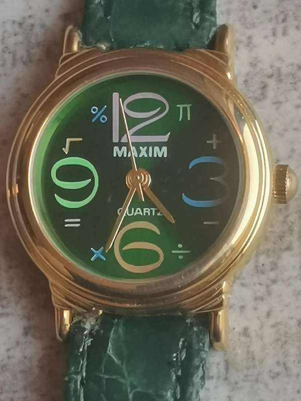 LADIES WATCH COLLECTION ALL IN EXCELLENT WORKING CONDITION - BIDDING FOR ALL 5 WATCHES