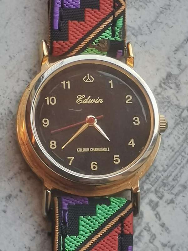 LADIES WATCH COLLECTION ALL IN EXCELLENT WORKING CONDITION - BIDDING FOR ALL 5 WATCHES