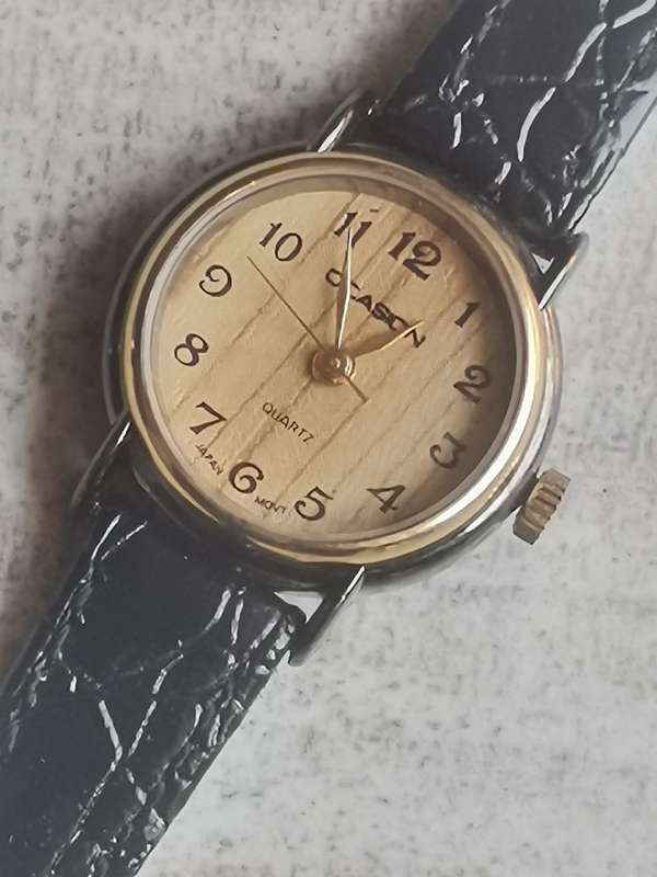 LADIES WATCH COLLECTION ALL IN EXCELLENT WORKING CONDITION - BIDDING FOR ALL 3 WATCHES