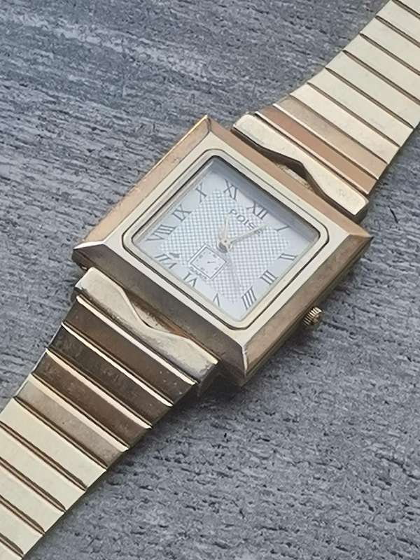 MENS GOLD POISE WATCH IN EXCELLENT WORKING CONDITION