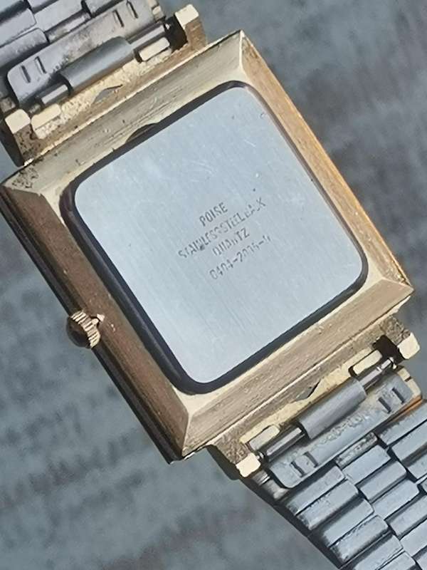 MENS GOLD POISE WATCH IN EXCELLENT WORKING CONDITION