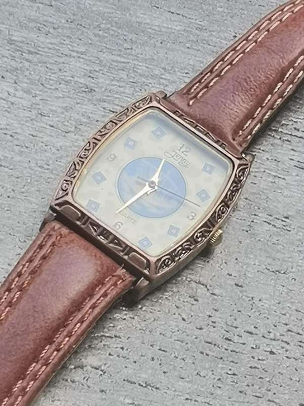 LADIES STUNNING JENNY WATCH IN EXCELLENT WORKING CONDITION
