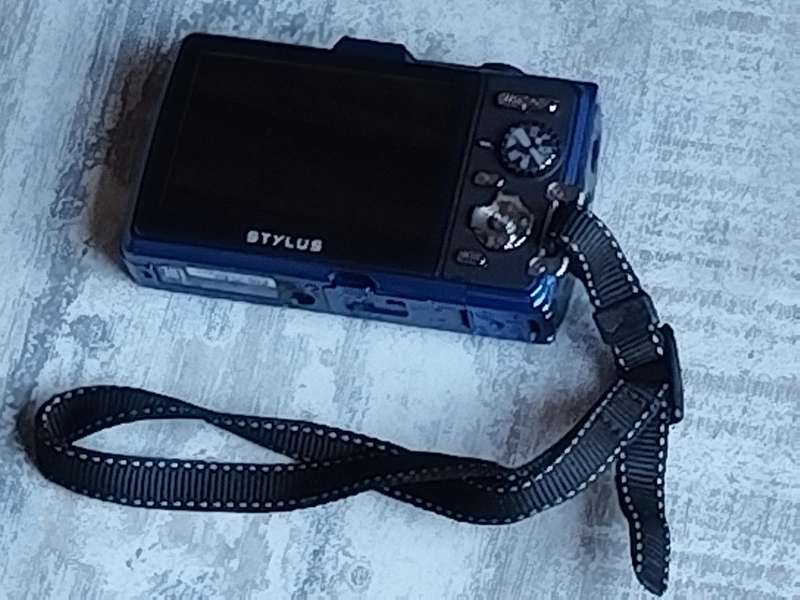 OLYMPUS STYLUS 16MP DIGITAL CAMERA MODEL TG-835