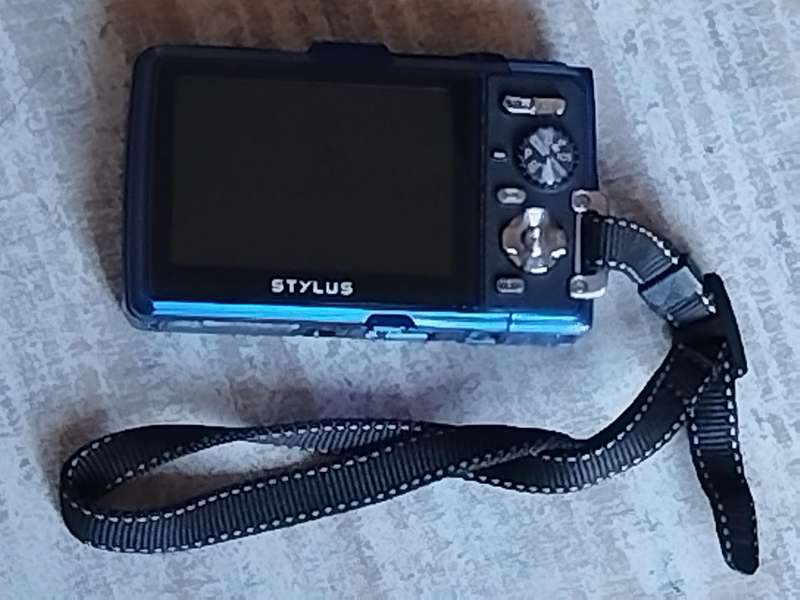 OLYMPUS STYLUS 16MP DIGITAL CAMERA MODEL TG-835