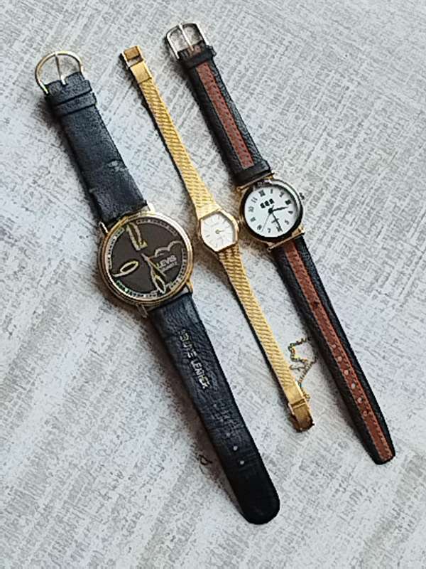 LADIES WATCH COLLECTION #4 ALL IN EXCELLENT WORKING CONDITION - BIDDING FOR ALL 3 WATCHES