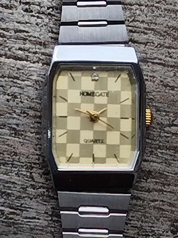 LADIES HOMEGATE WATCH IN EXCELLENT WORKING CONDITION