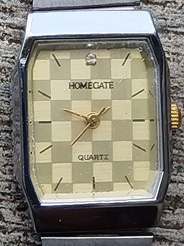 LADIES HOMEGATE WATCH IN EXCELLENT WORKING CONDITION