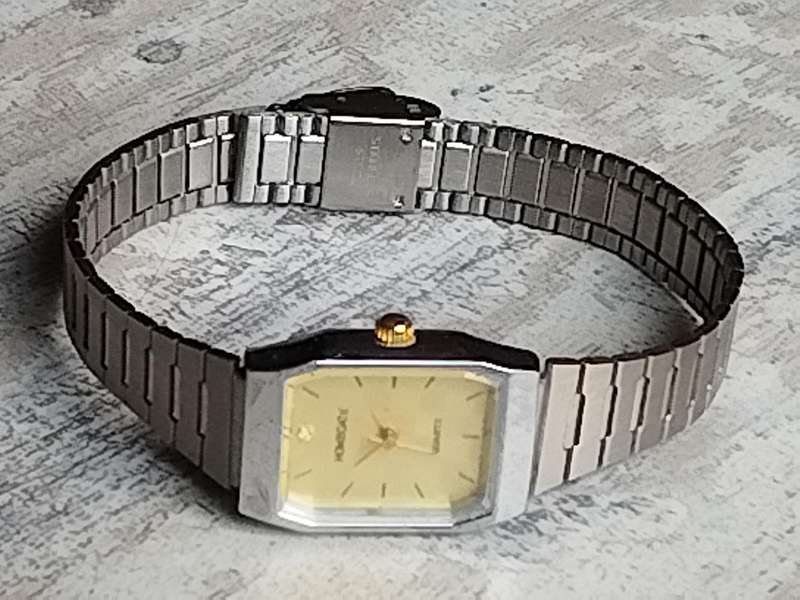 LADIES HOMEGATE WATCH IN EXCELLENT WORKING CONDITION