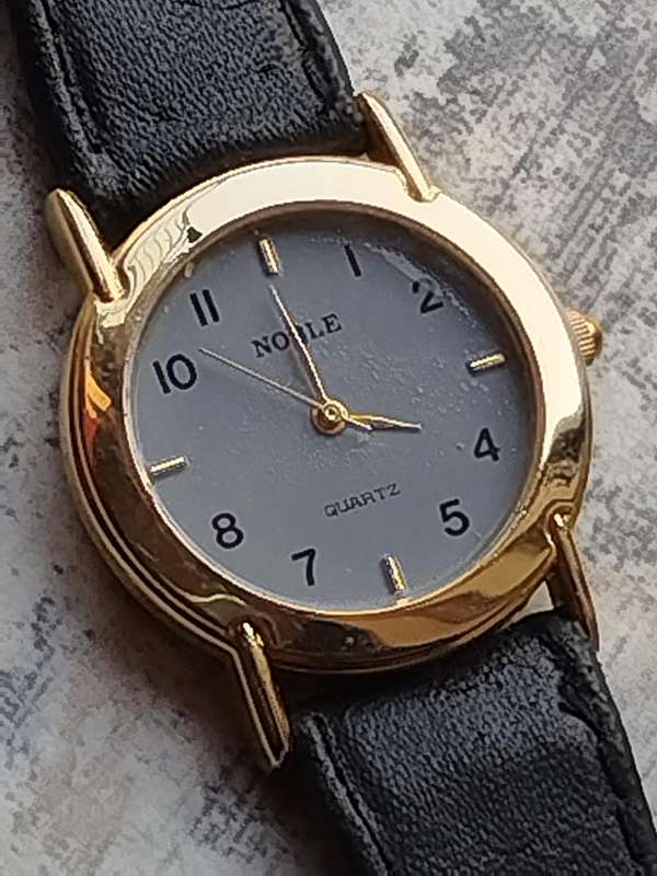 MENS VINTAGE NOBLE GOLD PLATED WATCH IN EXCELLENT WORKING CONDITION
