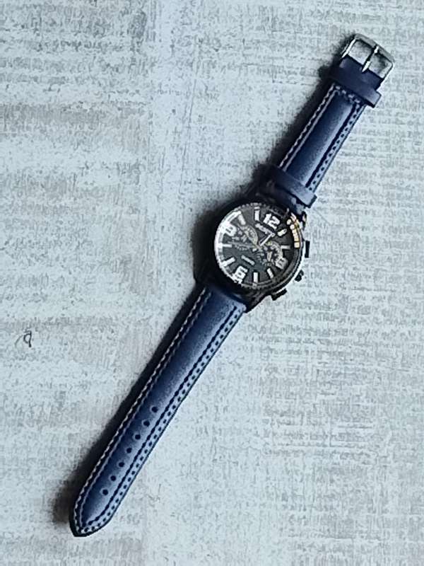 MENS BENCHI FASHION WATCH IN EXCELLENT WORKING CONDITION