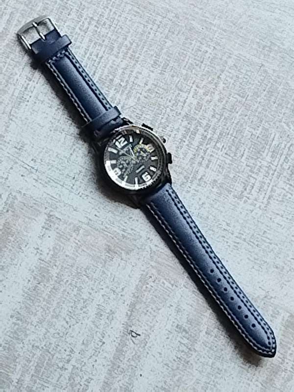 MENS BENCHI FASHION WATCH IN EXCELLENT WORKING CONDITION