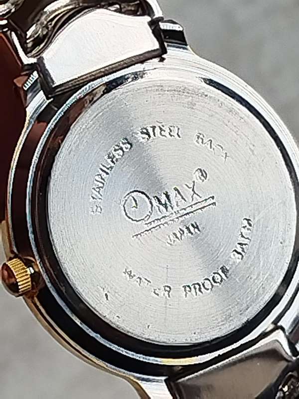 MENS VINTAGE OMAX WATCH IN EXCELLENT WORKING CONDITION - NEW OLD STOCK