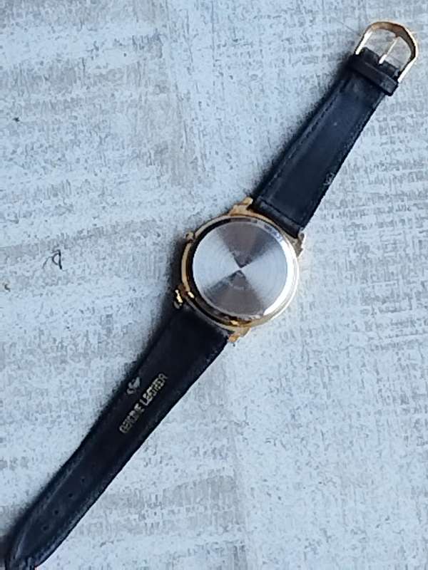 LADIES GOLD CHEVAL WATCH WITH HUGE 42MM DIAL IN EXCELLENT WORKING CONDITION
