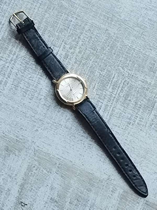 MENS GOLD ROMANO WATCH WITH 2 FREE STRAPS IN EXCELLENT WORKING CONDITION