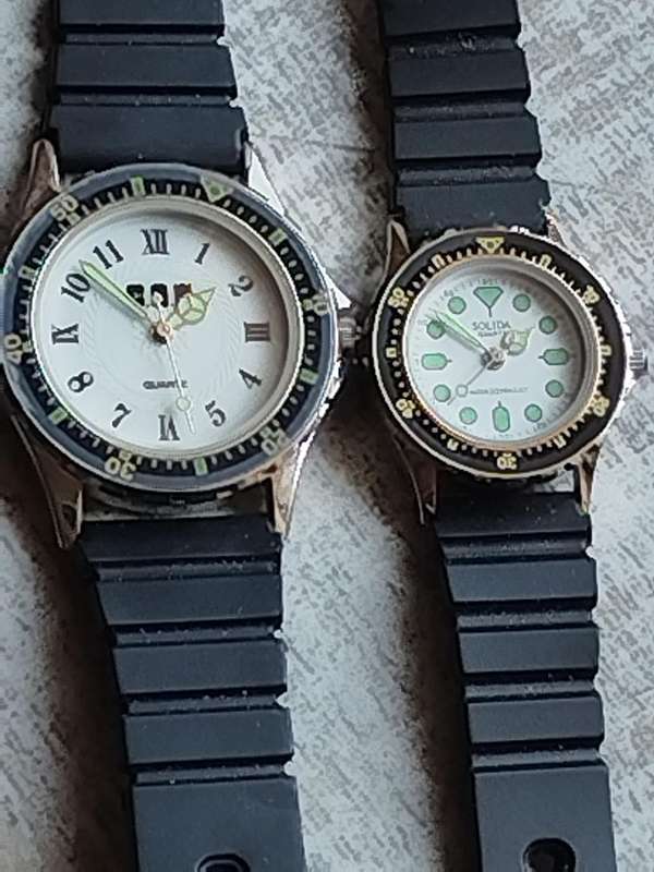 MENS AND LADIES WATCH SET BOTH IN EXCELLENT WORKING CONDITION