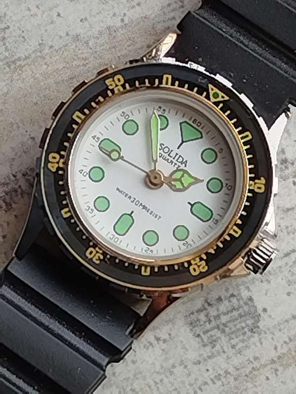 MENS AND LADIES WATCH SET BOTH IN EXCELLENT WORKING CONDITION