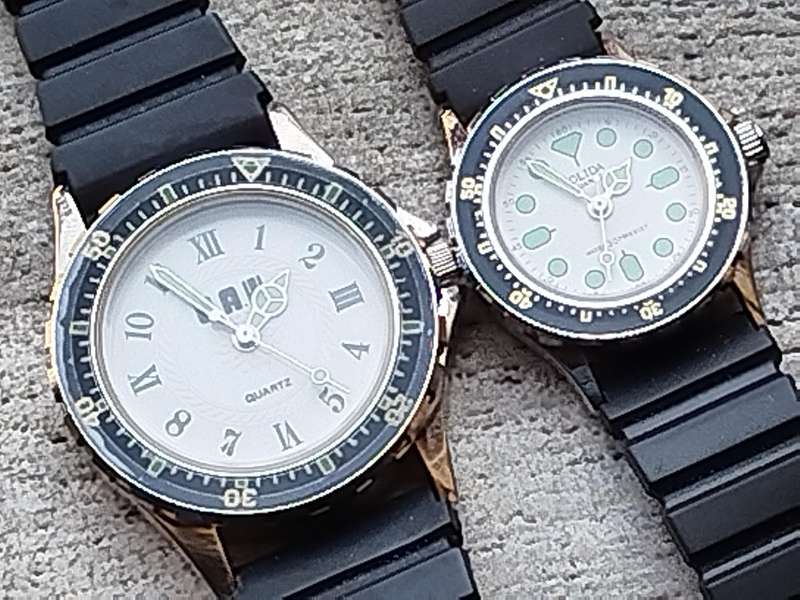 MENS AND LADIES WATCH SET BOTH IN EXCELLENT WORKING CONDITION