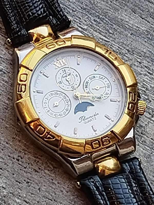 MENS VINTAGE THERMIDOR GOLD WATCH IN EXCELLENT WORKING CONDITION