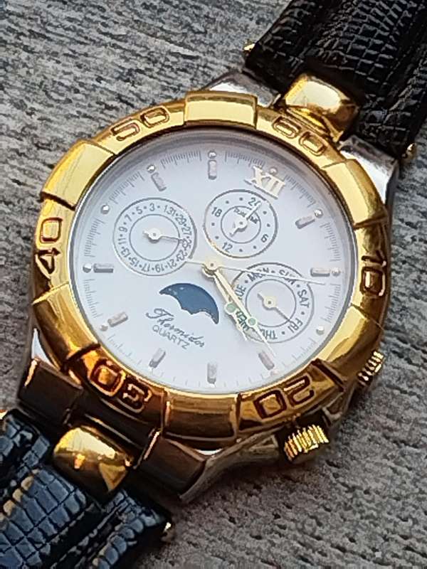 MENS VINTAGE THERMIDOR GOLD WATCH IN EXCELLENT WORKING CONDITION