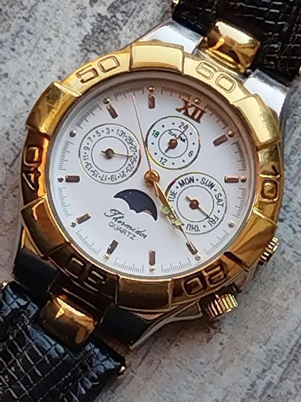 MENS VINTAGE THERMIDOR GOLD WATCH IN EXCELLENT WORKING CONDITION