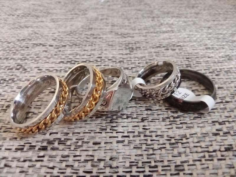5 X MENS RINGS VARIOUS SIZES BIDDING FOR ALL