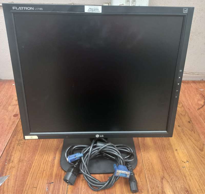 LG Flatron 17" vga Monitors
