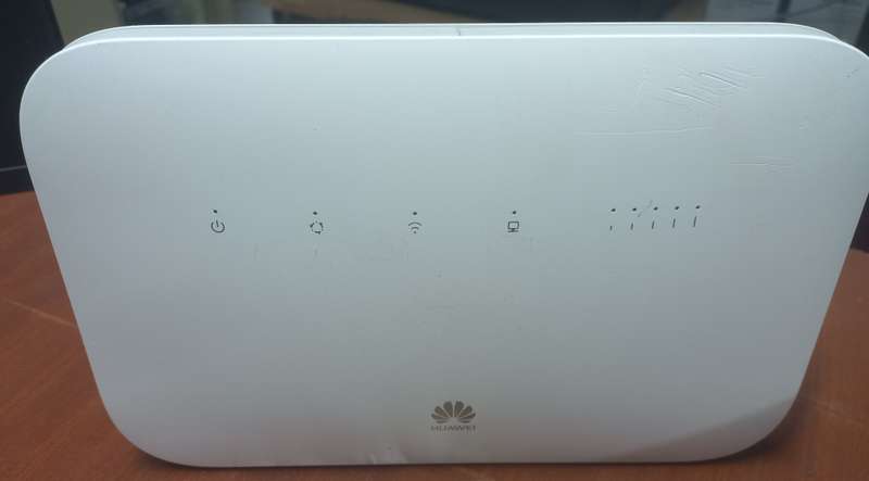 Huawei Model: B612 WiFi Router.