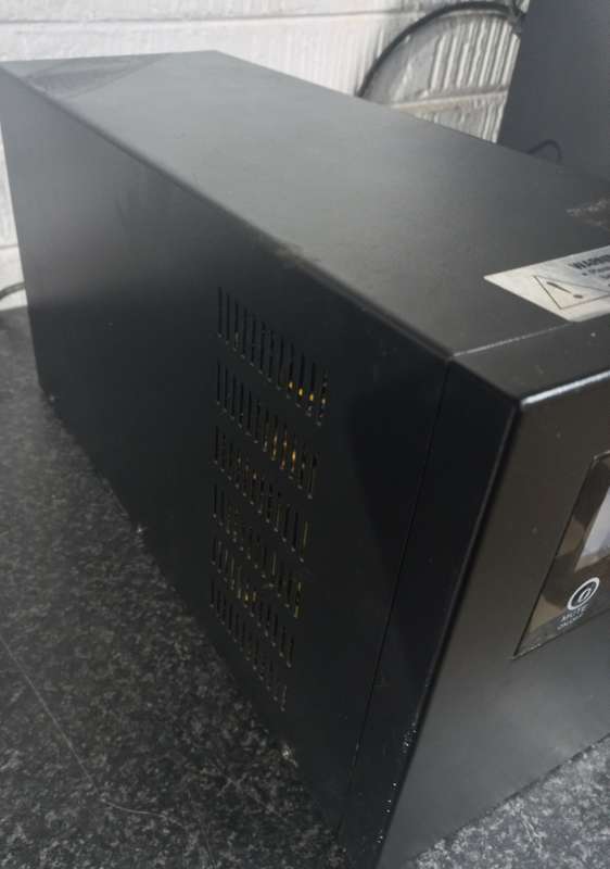 ECCO 1200W Inverter NS-1200 Spares or repair.