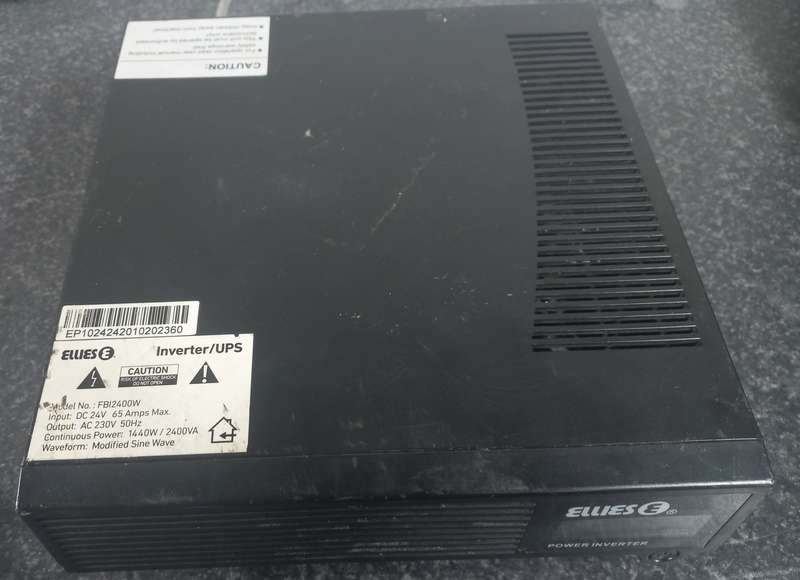 Ellies Power Inverter FBI2400W for Spares/Repair