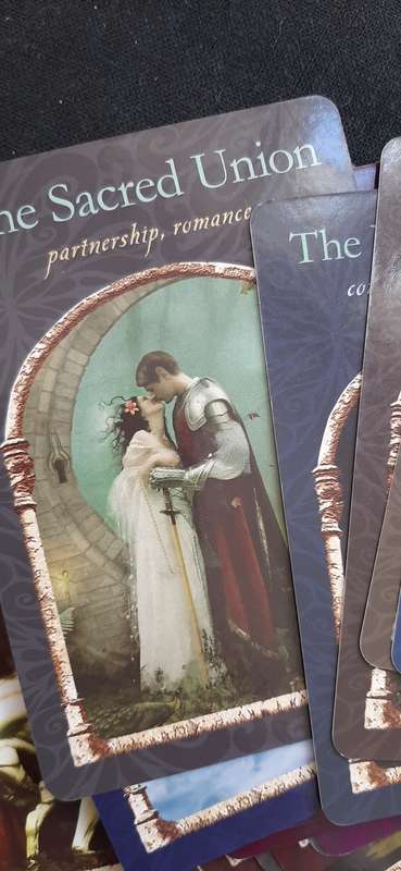 WISDOM OF THE HIDDEN REALMS ORACLE DECK