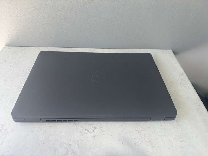 --13th Gen i7--Dell Latitude 3540--Core i7 1355U--16GB Ram--1TB SSD--15.6 FHD+ Display--