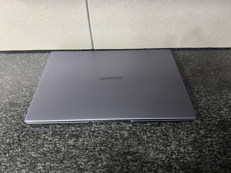 --Huawei Matebook D14--10th Gen i5--8Gb DDR4--512GB NVME SSD--14" FHD--