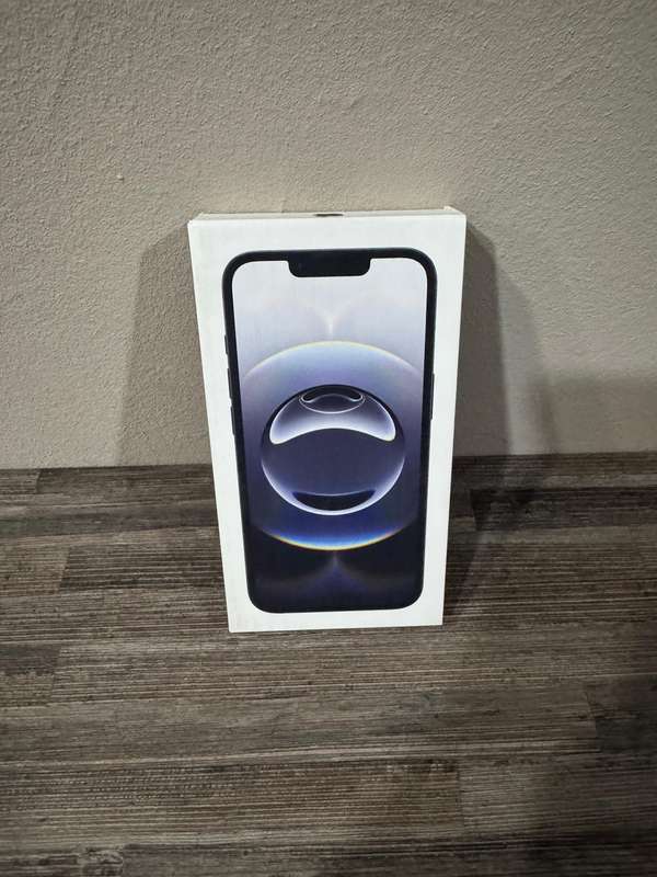 Apple iPhone 16e 128GB black