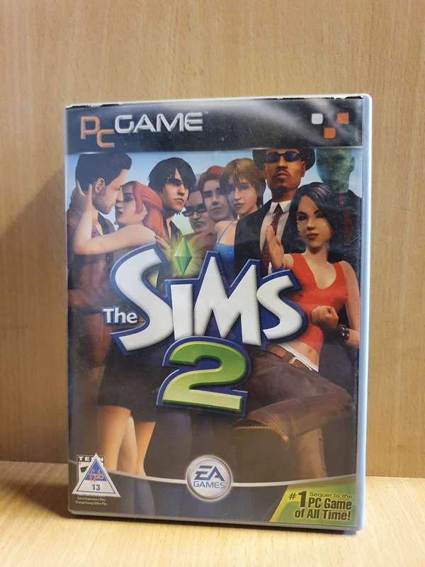 PC GAME - The Sims 2  (4 discs)