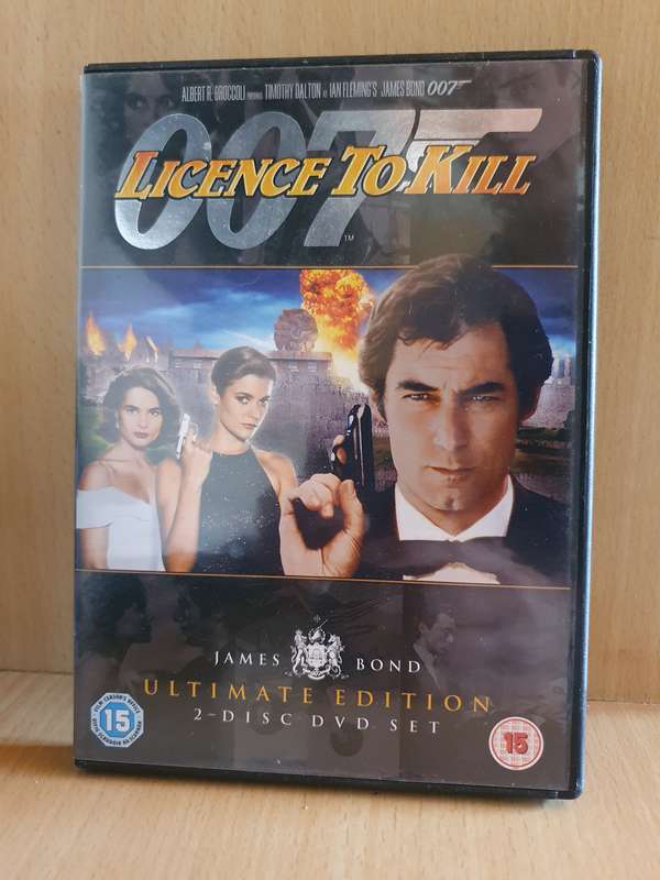 James Bond Ultimate Edition 2-Disc Dvd Set - Licence to Kill