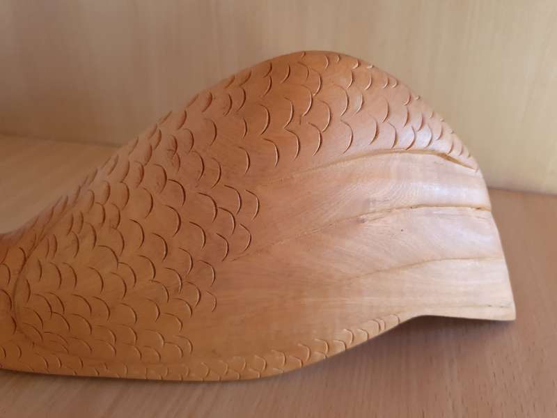 Carved Wooden Guinea Fowl   (height 15cm width 28cm depth 8cm)