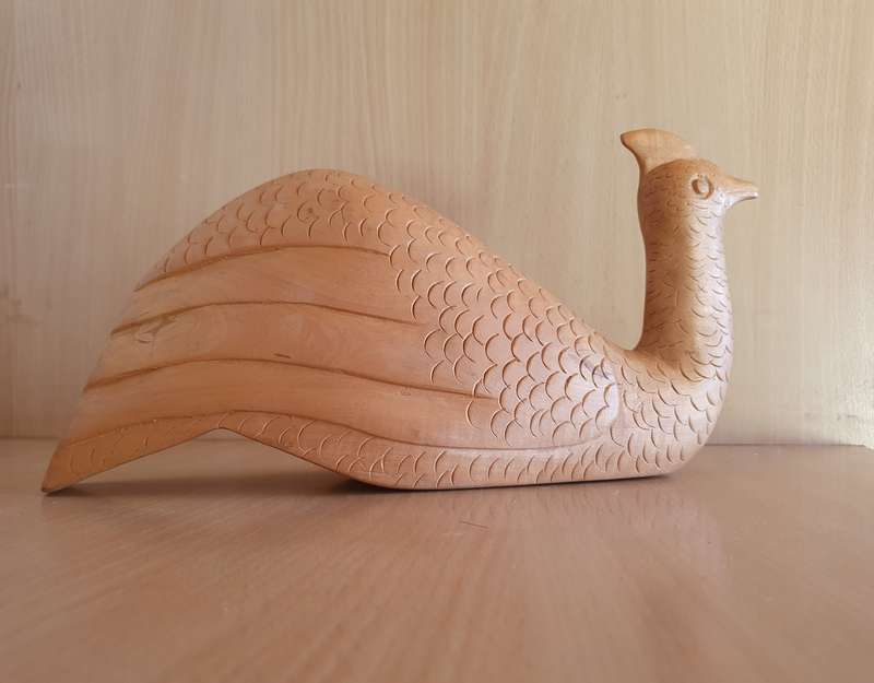Carved Wooden Guinea Fowl  (Height 19cm width 35cm depth 8cm)
