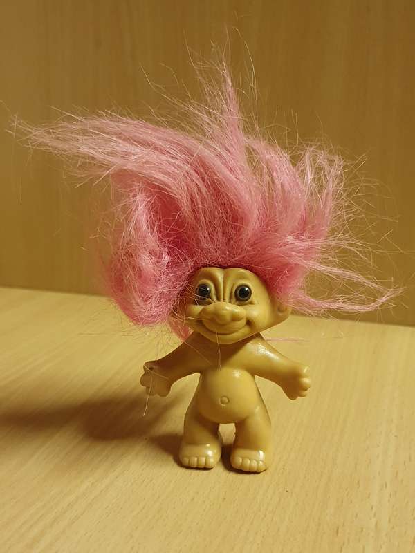 Russ Troll Figurine  (8cm x 6cm)