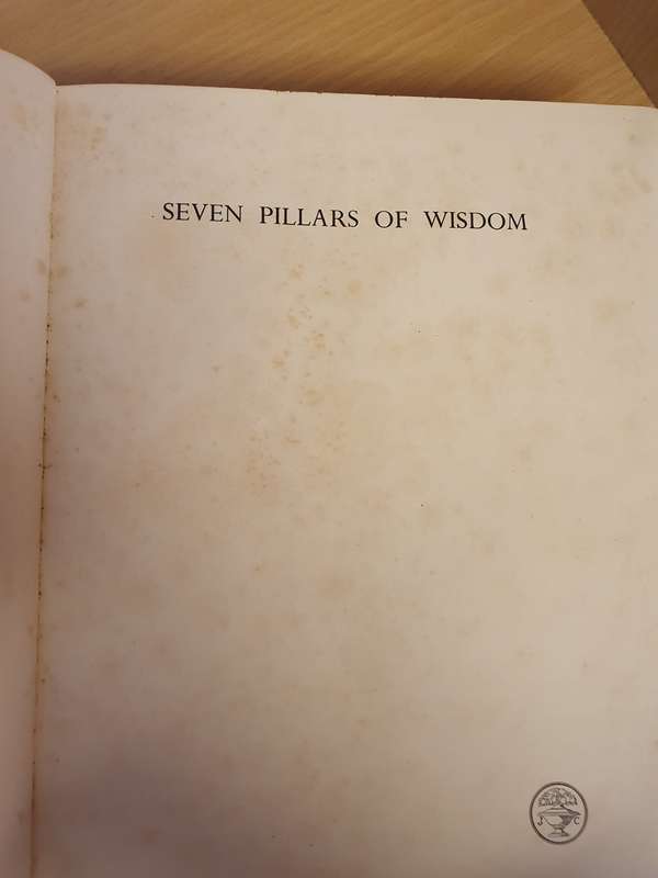 Seven Pillars of Wisdom : T.E. Lawrence  (Hardcover)