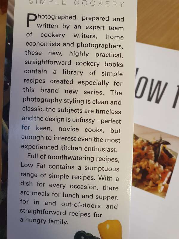 Low Fat - Simple Cookery Series  (Paperback)