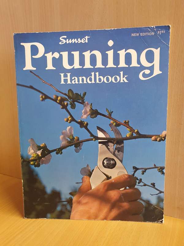 Sunset Pruning Book  (Paperback)