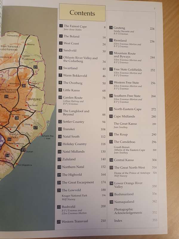On Route in South Africa (A Region-by-Region Guide) Hardcover