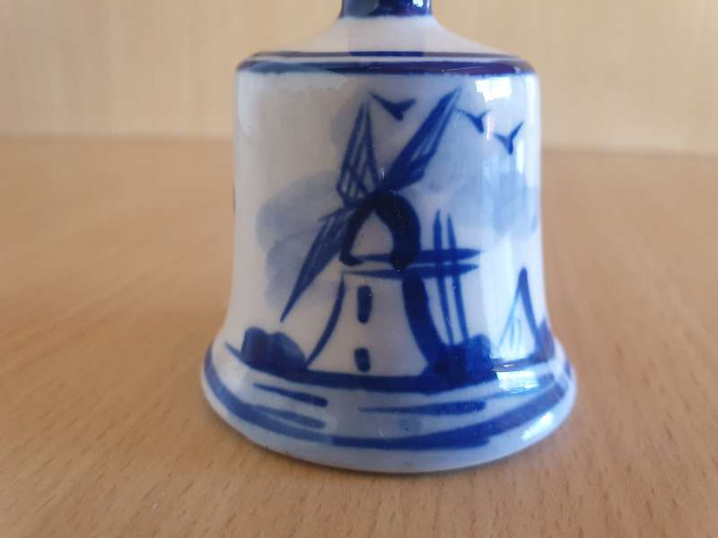 Small Blue & White Bell  (height 7cm width 5cm)